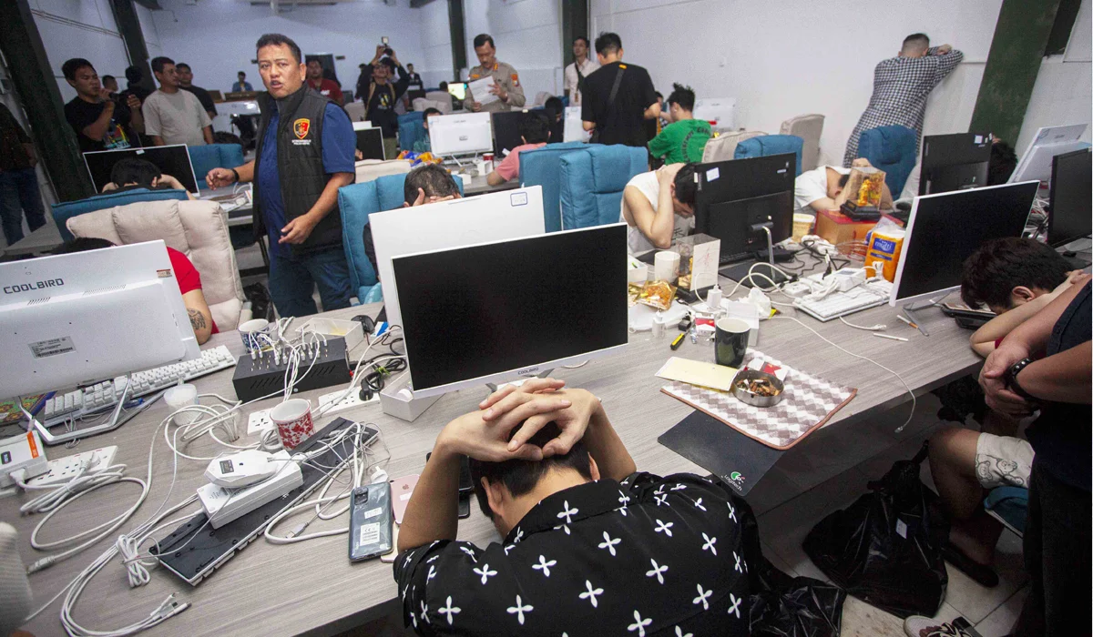 Eksploitasi-dan-Kondisi-Buruk-Pekerja-Judi-Online-di-Kamboja