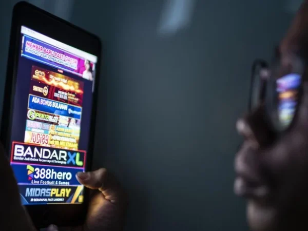Peran Teknologi dan Internet Dalam Meningkatkan Judi Online di Kamboja