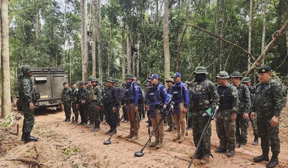 Prajurit-Thailand-Jadi-Korban-Ranjau-di-Tengah-Damai-Rapuh