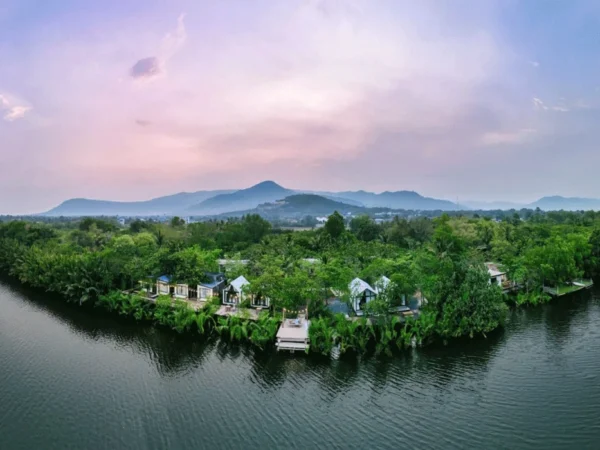 Kampot River, Menyusuri Sungai yang Memikat Hati di Kamboja