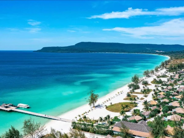 Menjelajahi Koh Rong, Pulau Tropis Dengan Keindahan yang Memukau