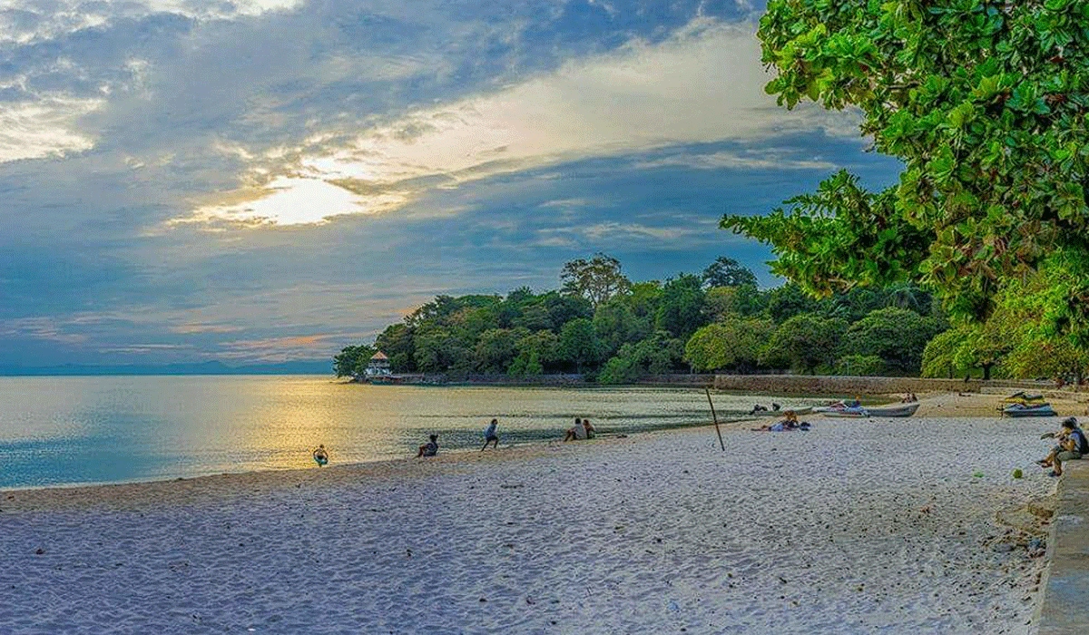 Pesona Eksotis Kep Beach, Pantai Snorkeling dan Kuliner Segar