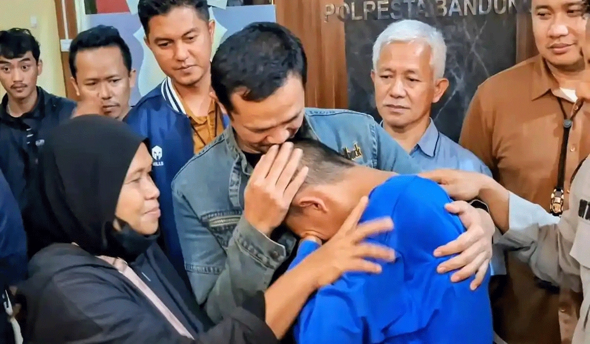 Dugaan Korban TPPO Kamboja Kiper Rizki Akhirnya Tiba di Bandung