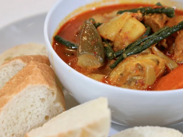 Khmer Red Curry, Hidangan Tradisional Khas Kamboja