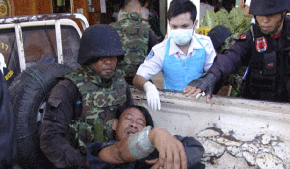 Pertukaran Serangan dan Saling Menuduh