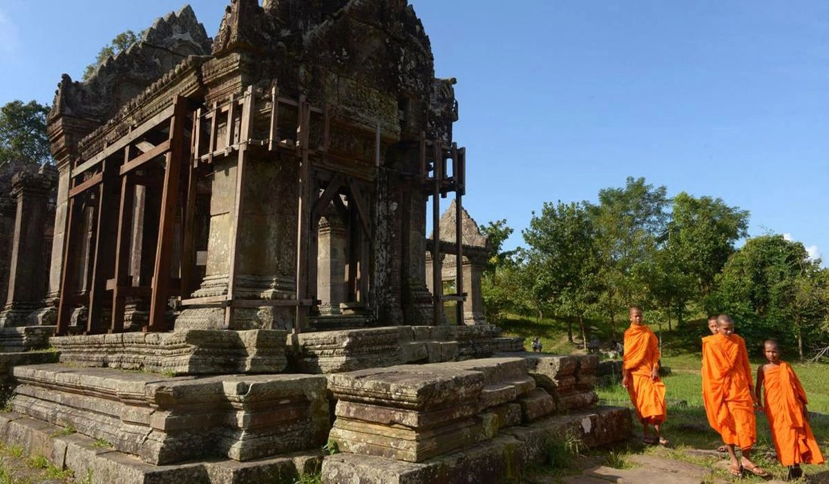 Nasionalisme dan Politik Dalam Negeri