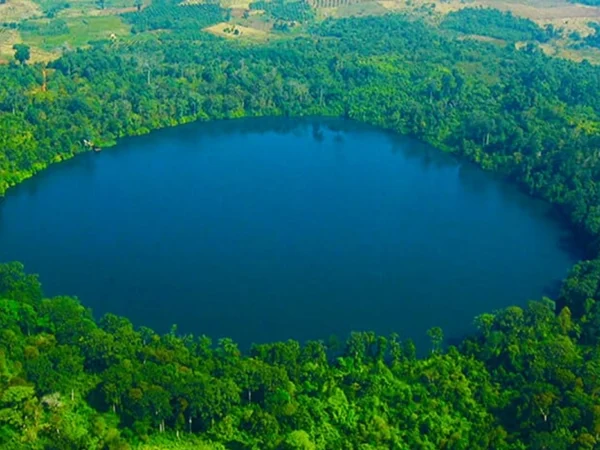 Ratanakiri, Surga Alam Liar dan Air Terjun Spektakuler di Kamboja